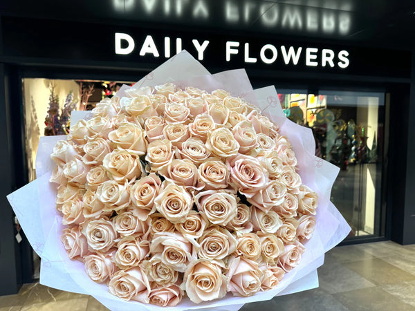 Peach avalanche roses - Choose your amount